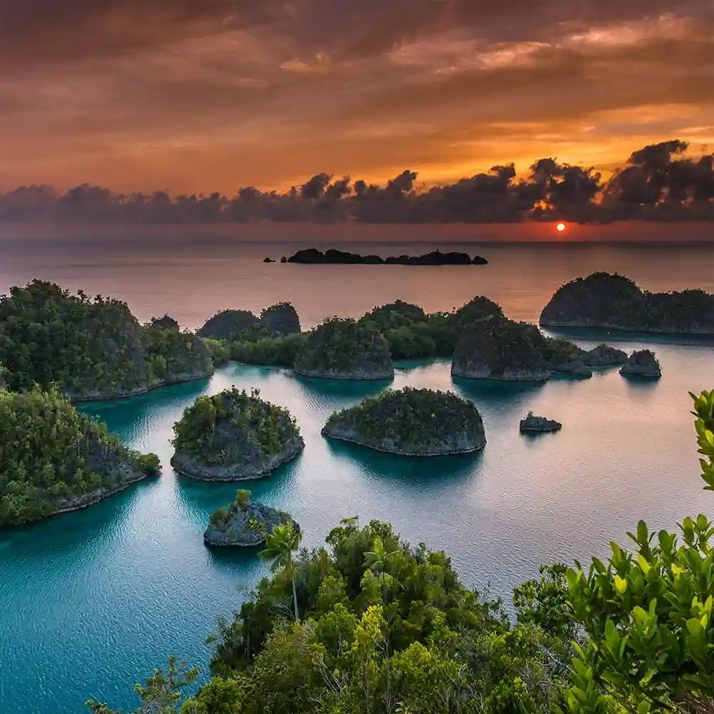 Indonesia sebagai Negara Maritim: Menyelami Potensi Laut di Kepulauan Raja Ampat